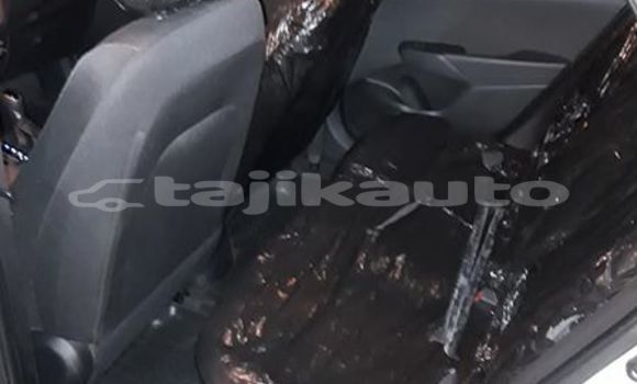 Buy Used Hyundai Solaris Silver Car in Dushanbe in Dushanbe Buy Used Hyundai Solaris Silver Car in Dushanbe in Dushanbe