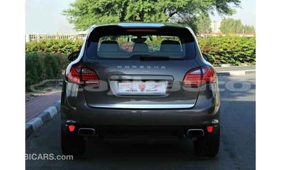 Buy Import Porsche Cayenne Brown Car in Import - Dubai in Dushanbe Buy Import Porsche Cayenne Brown Car in Import - Dubai in Dushanbe