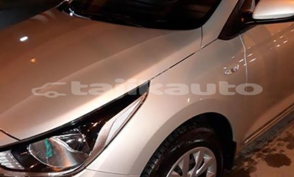 Buy Used Hyundai Solaris Silver Car in Dushanbe in Dushanbe Buy Used Hyundai Solaris Silver Car in Dushanbe in Dushanbe