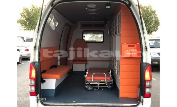Buy Import Toyota Hiace White Car in Import - Dubai in Dushanbe Buy Import Toyota Hiace White Car in Import - Dubai in Dushanbe