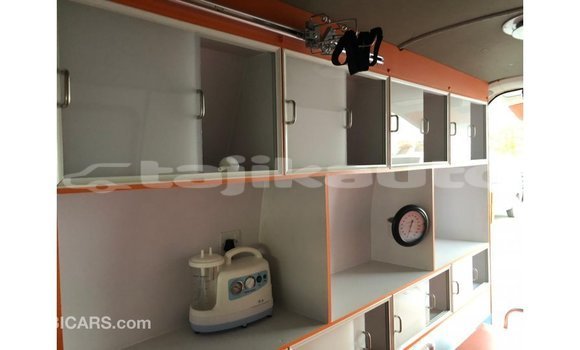 Buy Import Toyota Hiace White Car in Import - Dubai in Dushanbe Buy Import Toyota Hiace White Car in Import - Dubai in Dushanbe