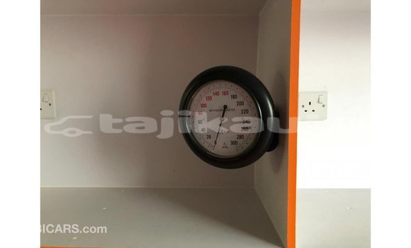 Buy Import Toyota Hiace White Car in Import - Dubai in Dushanbe Buy Import Toyota Hiace White Car in Import - Dubai in Dushanbe