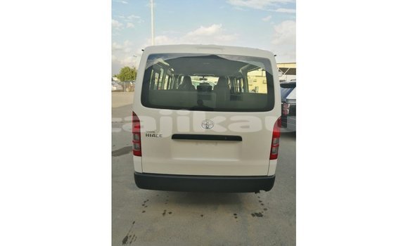 Buy Import Toyota Hiace White Car in Import - Dubai in Dushanbe Buy Import Toyota Hiace White Car in Import - Dubai in Dushanbe