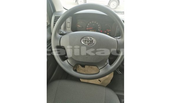 Buy Import Toyota Hiace White Car in Import - Dubai in Dushanbe Buy Import Toyota Hiace White Car in Import - Dubai in Dushanbe