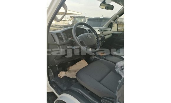 Buy Import Toyota Hiace White Car in Import - Dubai in Dushanbe Buy Import Toyota Hiace White Car in Import - Dubai in Dushanbe