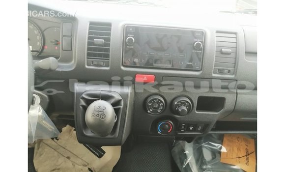 Buy Import Toyota Hiace White Car in Import - Dubai in Dushanbe Buy Import Toyota Hiace White Car in Import - Dubai in Dushanbe