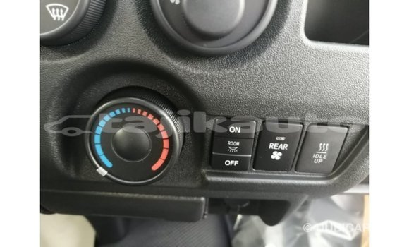 Buy Import Toyota Hiace White Car in Import - Dubai in Dushanbe Buy Import Toyota Hiace White Car in Import - Dubai in Dushanbe