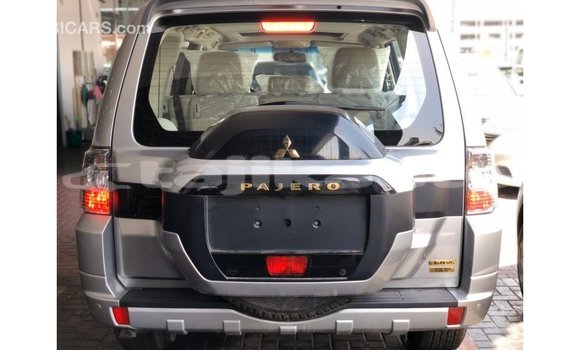 Buy Import Mitsubishi Pajero Other Car in Import - Dubai in Dushanbe Buy Import Mitsubishi Pajero Other Car in Import - Dubai in Dushanbe