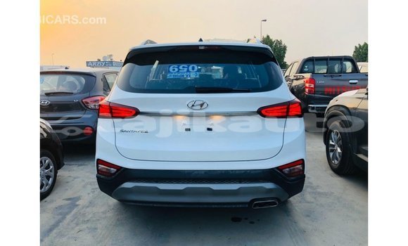 Buy Import Hyundai Santa Fe White Car in Import - Dubai in Dushanbe Buy Import Hyundai Santa Fe White Car in Import - Dubai in Dushanbe