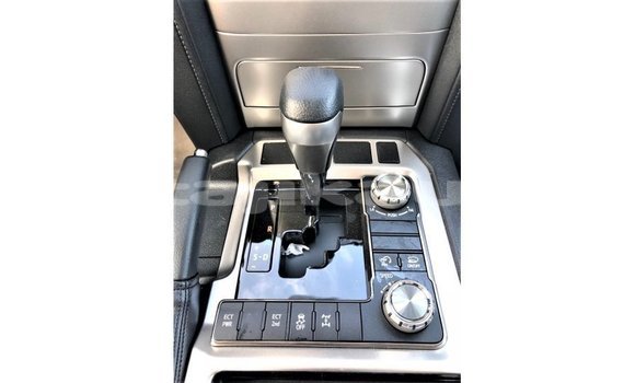 Buy Import Toyota Land Cruiser Other Car in Import - Dubai in Dushanbe Buy Import Toyota Land Cruiser Other Car in Import - Dubai in Dushanbe