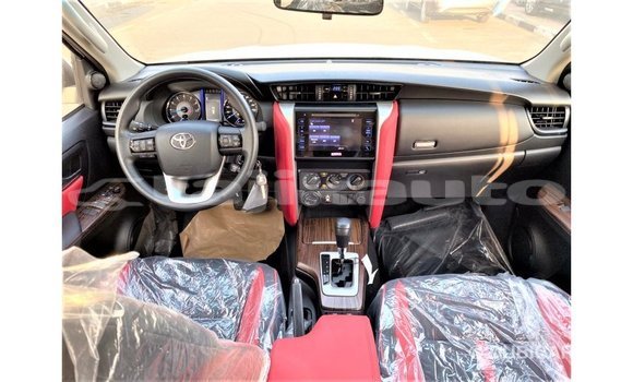 Buy Import Toyota Fortuner White Car in Import - Dubai in Dushanbe Buy Import Toyota Fortuner White Car in Import - Dubai in Dushanbe