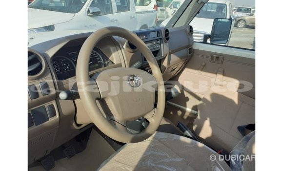 Buy Import Toyota Land Cruiser White Car in Import - Dubai in Dushanbe Buy Import Toyota Land Cruiser White Car in Import - Dubai in Dushanbe