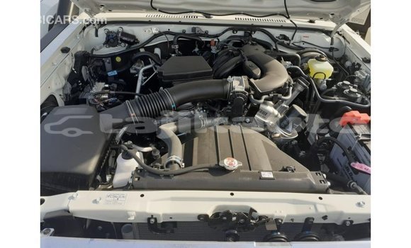 Buy Import Toyota Land Cruiser White Car in Import - Dubai in Dushanbe Buy Import Toyota Land Cruiser White Car in Import - Dubai in Dushanbe