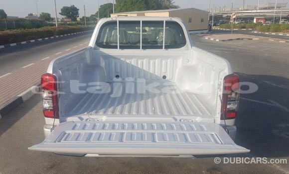 Buy Import Mitsubishi L200 White Car in Import - Dubai in Dushanbe Buy Import Mitsubishi L200 White Car in Import - Dubai in Dushanbe