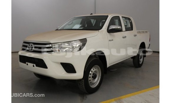 Buy Import Toyota Hilux White Car in Import - Dubai in Dushanbe Buy Import Toyota Hilux White Car in Import - Dubai in Dushanbe