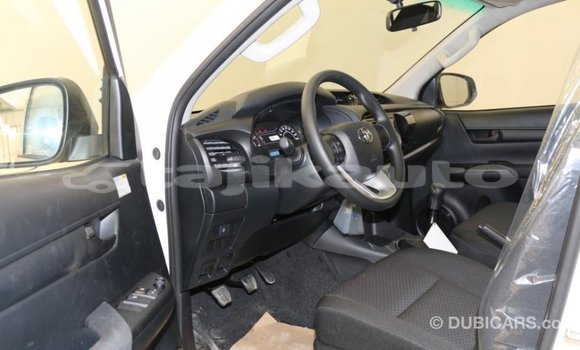 Buy Import Toyota Hilux White Car in Import - Dubai in Dushanbe Buy Import Toyota Hilux White Car in Import - Dubai in Dushanbe