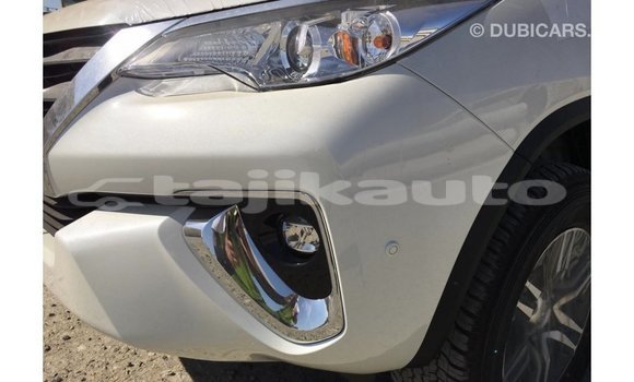Buy Import Toyota Fortuner White Car in Import - Dubai in Dushanbe Buy Import Toyota Fortuner White Car in Import - Dubai in Dushanbe