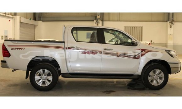 Buy Import Toyota Hilux White Car in Import - Dubai in Dushanbe Buy Import Toyota Hilux White Car in Import - Dubai in Dushanbe