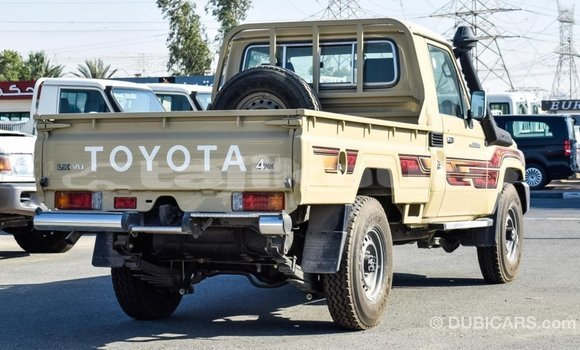 Buy Import Toyota Land Cruiser Beige Car in Import - Dubai in Dushanbe Buy Import Toyota Land Cruiser Beige Car in Import - Dubai in Dushanbe