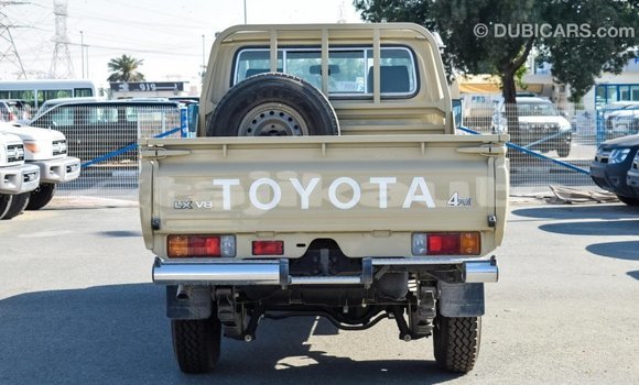 Buy Import Toyota Land Cruiser Beige Car in Import - Dubai in Dushanbe Buy Import Toyota Land Cruiser Beige Car in Import - Dubai in Dushanbe