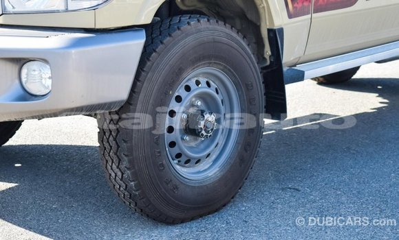 Buy Import Toyota Land Cruiser Beige Car in Import - Dubai in Dushanbe Buy Import Toyota Land Cruiser Beige Car in Import - Dubai in Dushanbe