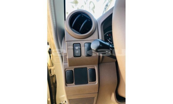 Buy Import Toyota Land Cruiser Beige Car in Import - Dubai in Dushanbe Buy Import Toyota Land Cruiser Beige Car in Import - Dubai in Dushanbe