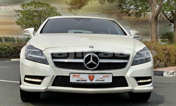 Buy Import Mercedes-Benz 190 White Car in Import - Dubai in Dushanbe Buy Import Mercedes-Benz 190 White Car in Import - Dubai in Dushanbe