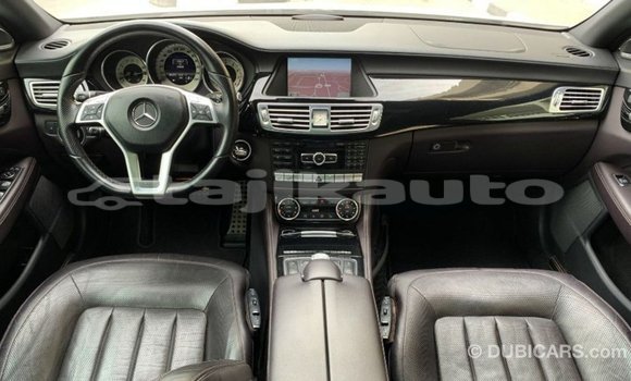 Buy Import Mercedes-Benz 190 White Car in Import - Dubai in Dushanbe Buy Import Mercedes-Benz 190 White Car in Import - Dubai in Dushanbe