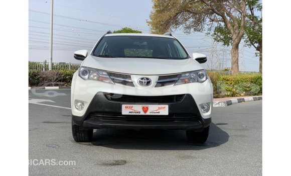 Buy Import Toyota 4Runner White Car in Import - Dubai in Dushanbe Buy Import Toyota 4Runner White Car in Import - Dubai in Dushanbe