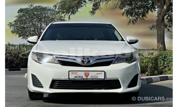 Buy Import Toyota Camry White Car in Import - Dubai in Dushanbe Buy Import Toyota Camry White Car in Import - Dubai in Dushanbe