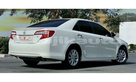 Buy Import Toyota Camry White Car in Import - Dubai in Dushanbe Buy Import Toyota Camry White Car in Import - Dubai in Dushanbe