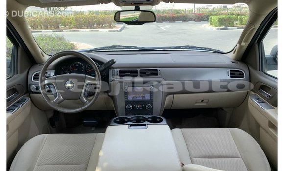 Buy Import Chevrolet Tahoe White Car in Import - Dubai in Dushanbe Buy Import Chevrolet Tahoe White Car in Import - Dubai in Dushanbe