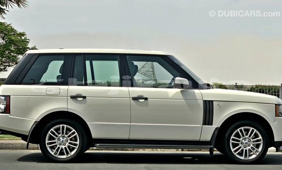 Buy Import Land Rover Range Rover White Car in Import - Dubai in Dushanbe Buy Import Land Rover Range Rover White Car in Import - Dubai in Dushanbe