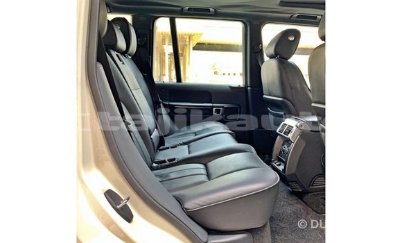 Buy Import Land Rover Range Rover White Car in Import - Dubai in Dushanbe Buy Import Land Rover Range Rover White Car in Import - Dubai in Dushanbe