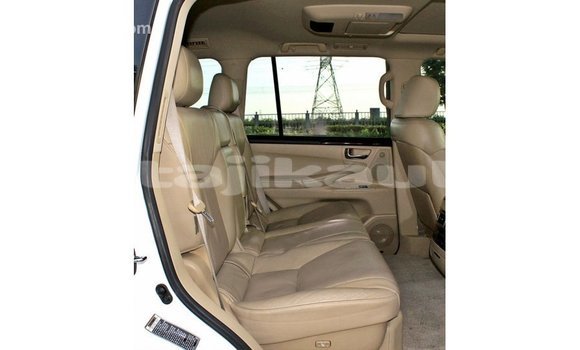 Buy Import Lexus LX White Car in Import - Dubai in Dushanbe Buy Import Lexus LX White Car in Import - Dubai in Dushanbe
