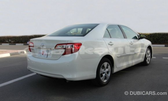 Buy Import Toyota Camry White Car in Import - Dubai in Dushanbe Buy Import Toyota Camry White Car in Import - Dubai in Dushanbe