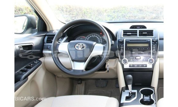 Buy Import Toyota Camry White Car in Import - Dubai in Dushanbe Buy Import Toyota Camry White Car in Import - Dubai in Dushanbe