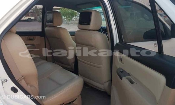 Buy Import Toyota Fortuner White Car in Import - Dubai in Dushanbe Buy Import Toyota Fortuner White Car in Import - Dubai in Dushanbe