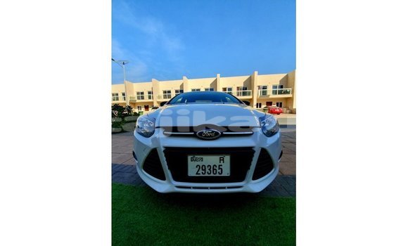 Buy Import Ford Focus White Car in Import - Dubai in Dushanbe Buy Import Ford Focus White Car in Import - Dubai in Dushanbe