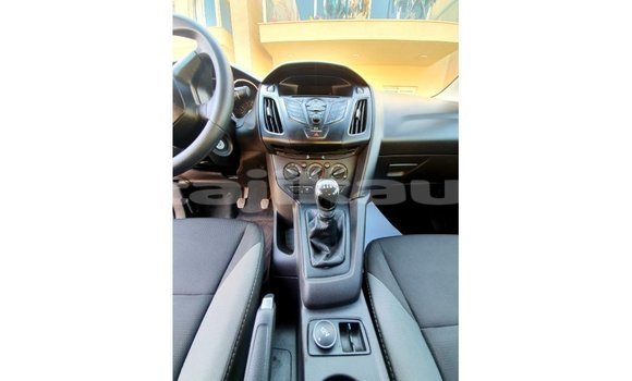 Buy Import Ford Focus White Car in Import - Dubai in Dushanbe Buy Import Ford Focus White Car in Import - Dubai in Dushanbe