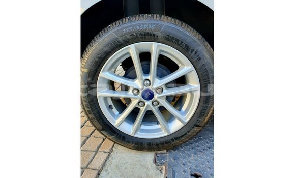 Buy Import Ford Focus White Car in Import - Dubai in Dushanbe Buy Import Ford Focus White Car in Import - Dubai in Dushanbe