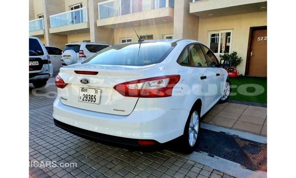 Buy Import Ford Focus White Car in Import - Dubai in Dushanbe Buy Import Ford Focus White Car in Import - Dubai in Dushanbe