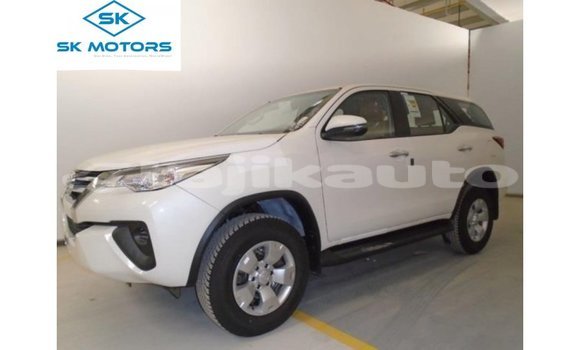 Buy Import Toyota Fortuner White Car in Import - Dubai in Dushanbe Buy Import Toyota Fortuner White Car in Import - Dubai in Dushanbe