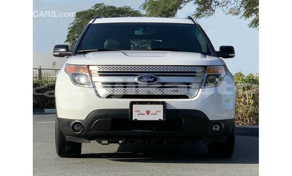 Buy Import Ford Explorer White Car in Import - Dubai in Dushanbe Buy Import Ford Explorer White Car in Import - Dubai in Dushanbe