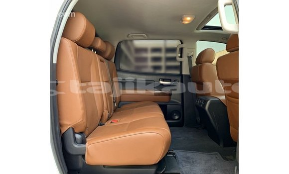 Buy Import Toyota Tundra White Car in Import - Dubai in Dushanbe Buy Import Toyota Tundra White Car in Import - Dubai in Dushanbe