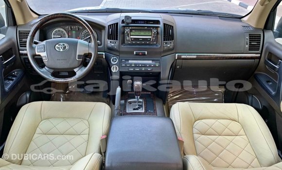 Buy Import Toyota Land Cruiser Blue Car in Import - Dubai in Dushanbe Buy Import Toyota Land Cruiser Blue Car in Import - Dubai in Dushanbe