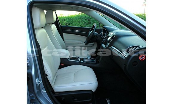 Buy Import Chrysler 300 Other Car in Import - Dubai in Dushanbe Buy Import Chrysler 300 Other Car in Import - Dubai in Dushanbe