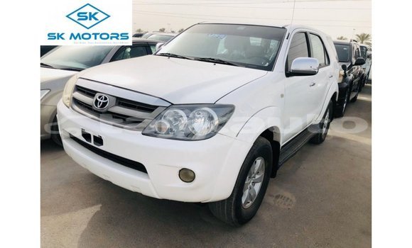 Buy Import Toyota Fortuner White Car in Import - Dubai in Dushanbe Buy Import Toyota Fortuner White Car in Import - Dubai in Dushanbe
