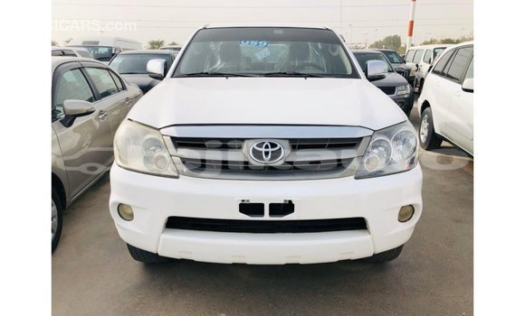 Buy Import Toyota Fortuner White Car in Import - Dubai in Dushanbe Buy Import Toyota Fortuner White Car in Import - Dubai in Dushanbe