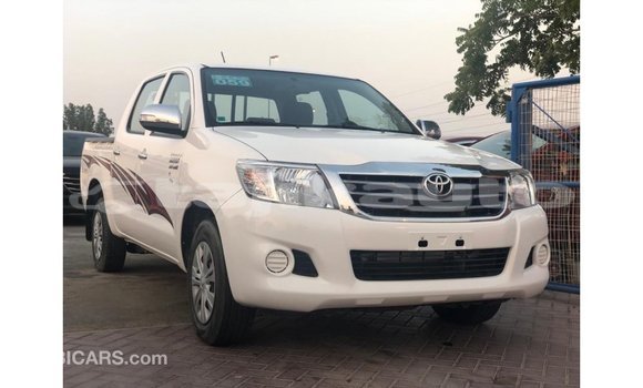 Buy Import Toyota Hilux White Car in Import - Dubai in Dushanbe Buy Import Toyota Hilux White Car in Import - Dubai in Dushanbe